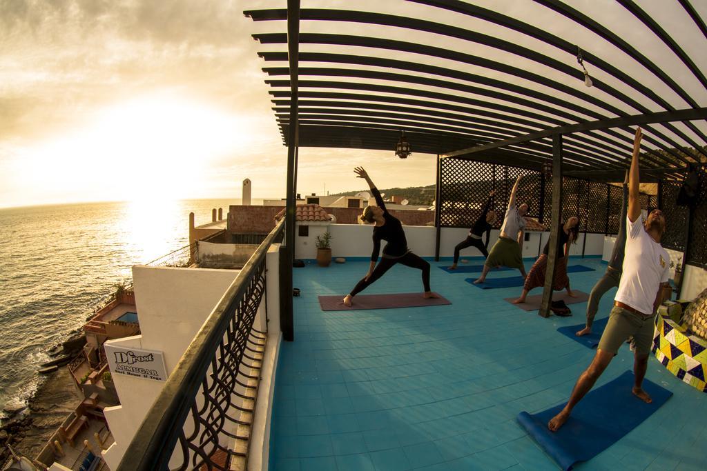 A Pousada Dfrost Almugar Surf And Yoga Taghazout Exterior foto